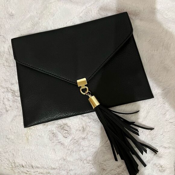 Big Buddha Envelope Tassel Clutch Black W Gold Hardware W Bonus Chain! - Picture 2 of 9